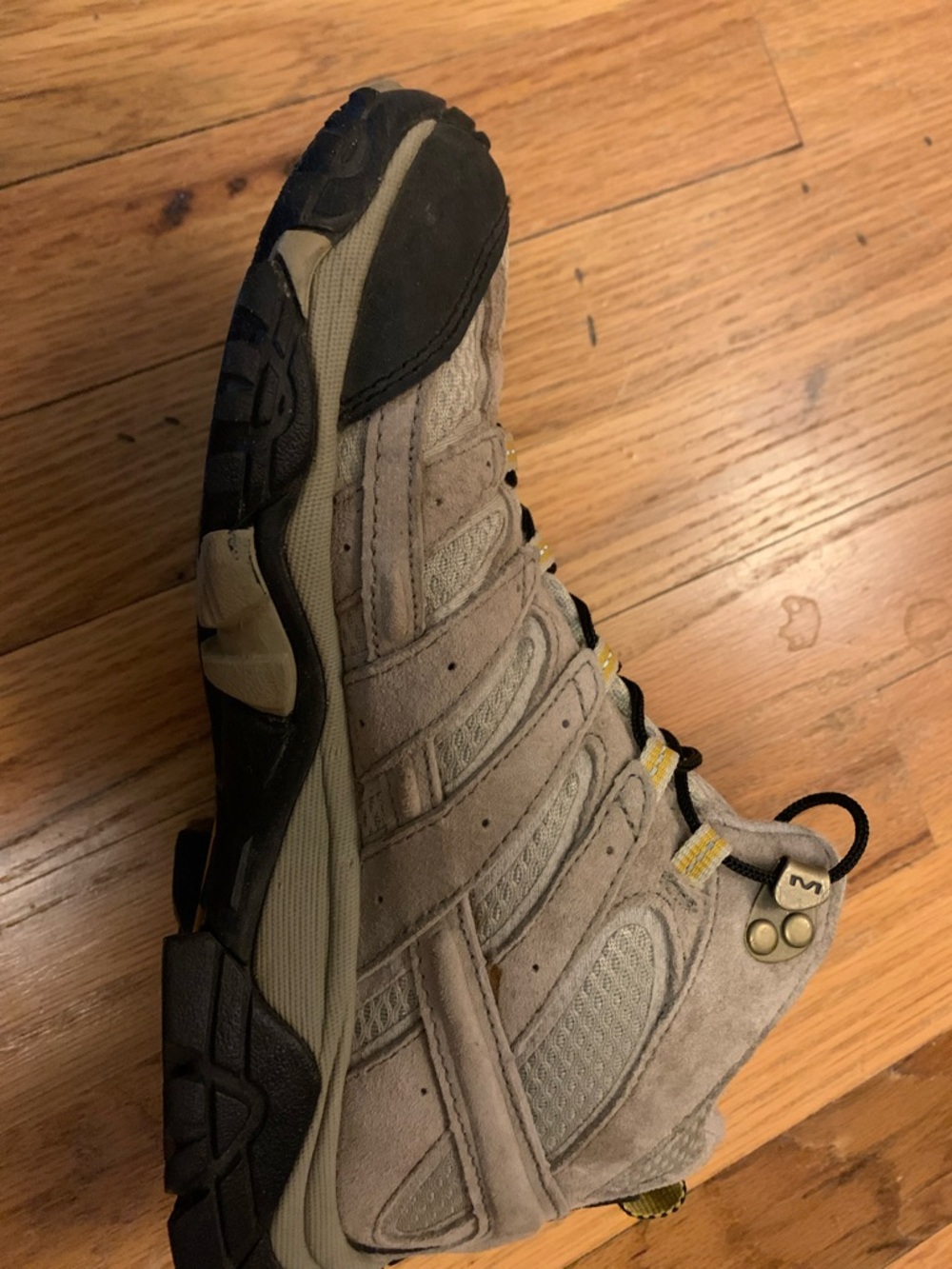 Merrell Women's Moab 2 Hiking Boots size 7.5 M - Picture 3 of 13